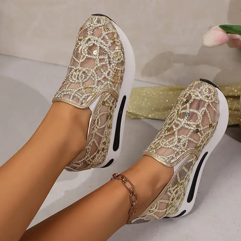 ✨ Trendy 2026 White Comfort Sandals – Soft, Stylish & Lightweight-2026