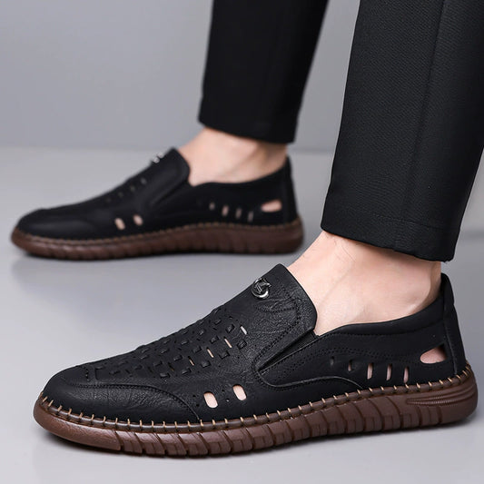 2026 New Men's Sandals – Breathable & Ultra Comfortable✨🖤