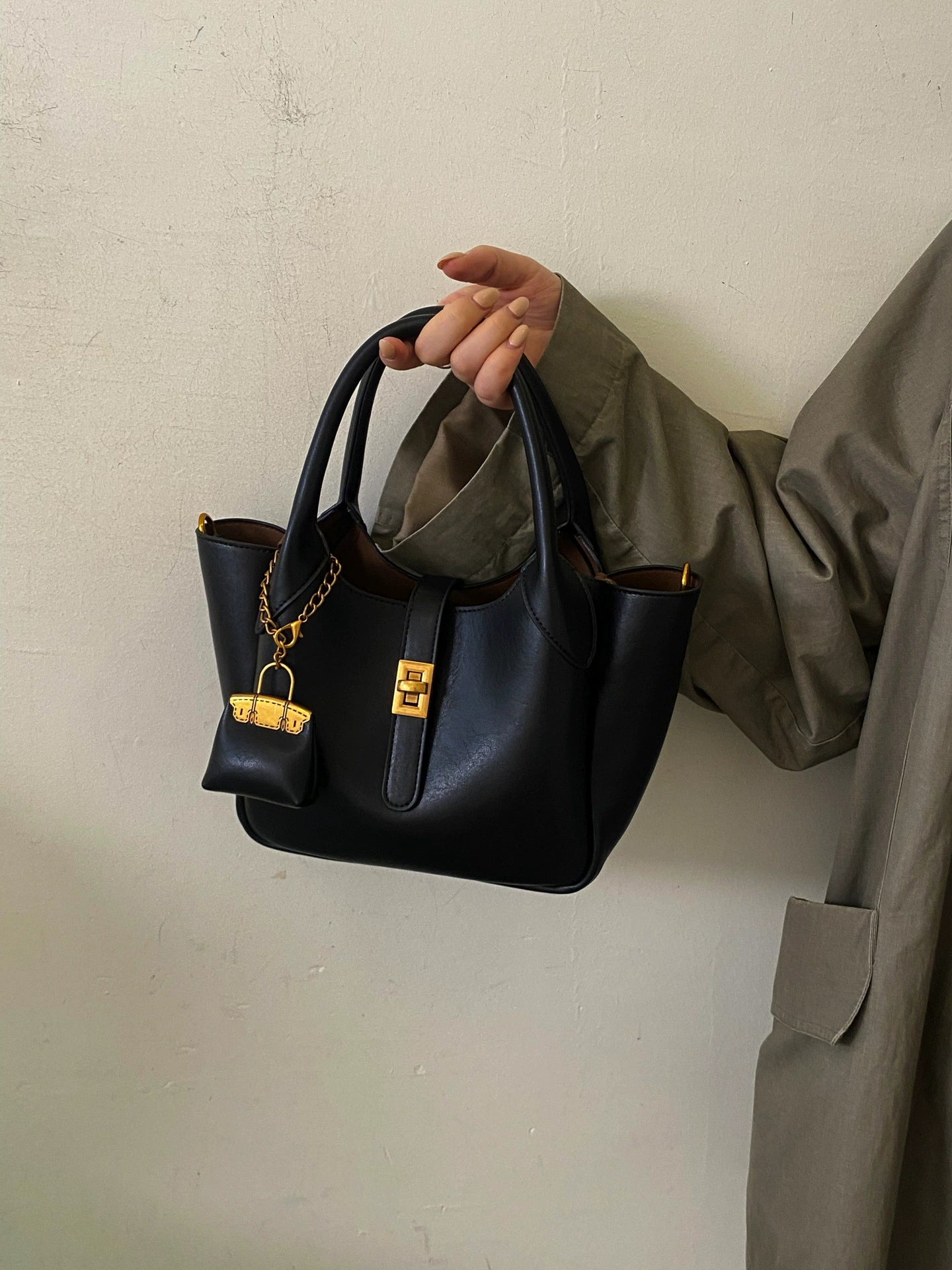 👜 Cross-Border Retro Textured Bucket Bag – 2026 New Style 🎀