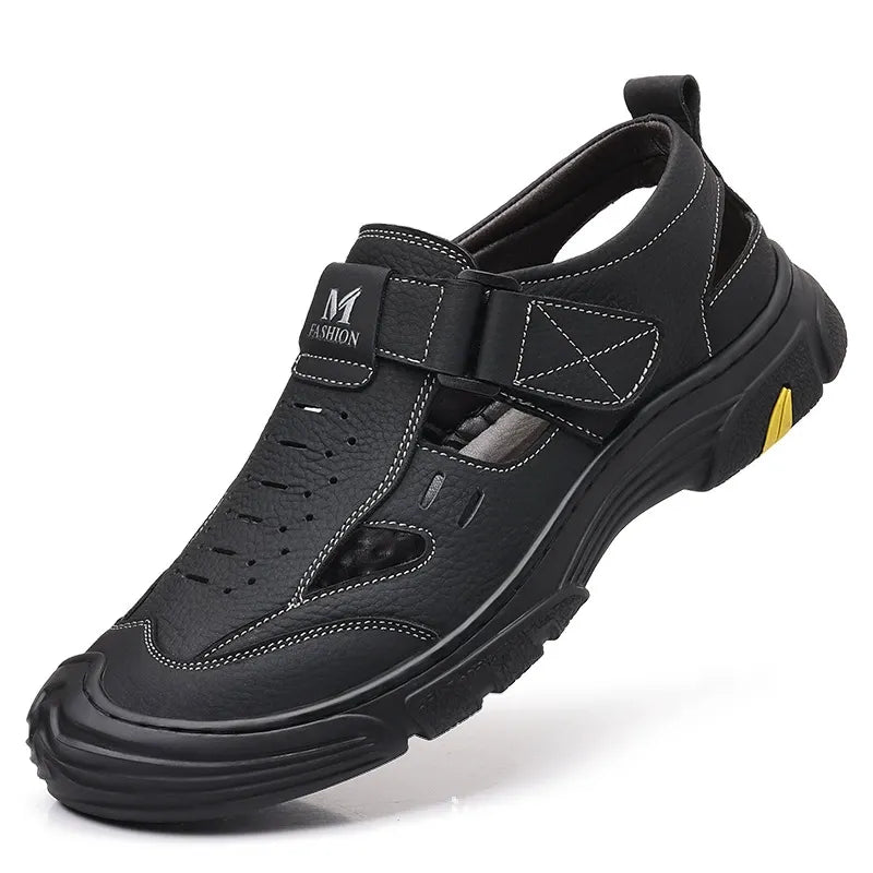 🖤 Men’s Breathable Hollow-Out Sandals – Comfort Meets Styl